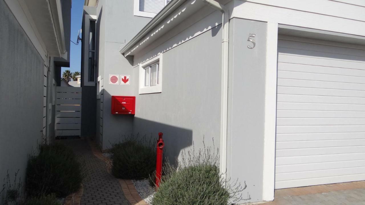 Waterside Living Can05 Jeffreys Bay Extérieur photo